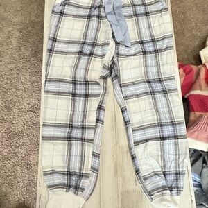 Aerie Plaid Lounge Pants - Blue and White